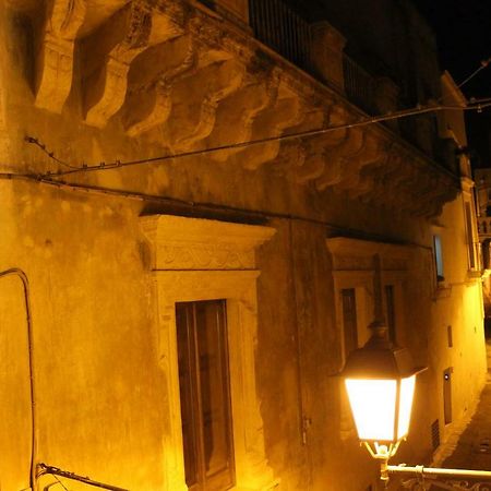 Appartamento in centro storico zona Gallipoli Parabita Esterno foto